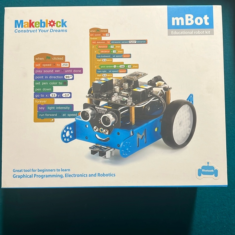 Entrylevel Coding Robot for learning electronics robotics computer programming